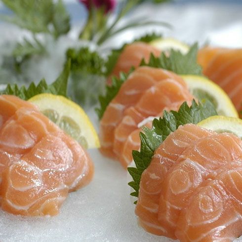 三文魚(yú)刺身