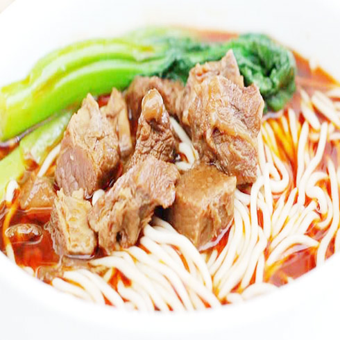 吃貨壹號牛排杯-牛肉青菜面