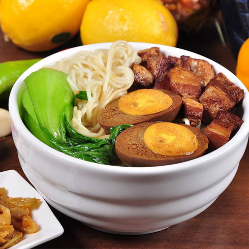 Mr飯中式簡餐-臺(tái)灣鹵肉面